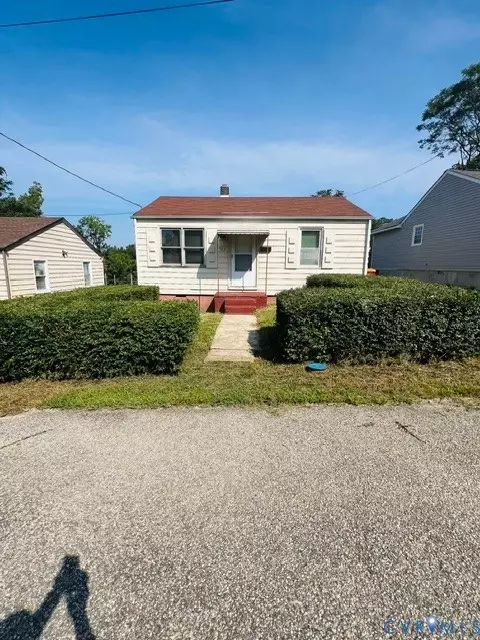 527 Hannon St, Petersburg, VA 23803