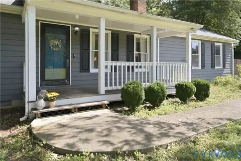 238 Deerwood Dr, Gum Spring, VA 23065