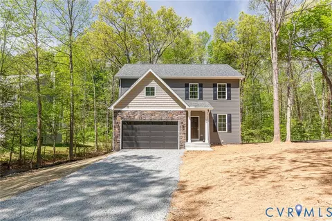 653 Welsh Dr, Ruther Glen, VA 22546
