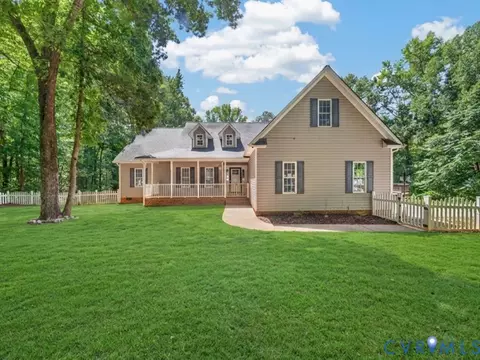 4263 Lockin Rd, Powhatan, VA 23139