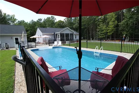 1255 Ashdale Rd, Center Cross, VA 22437