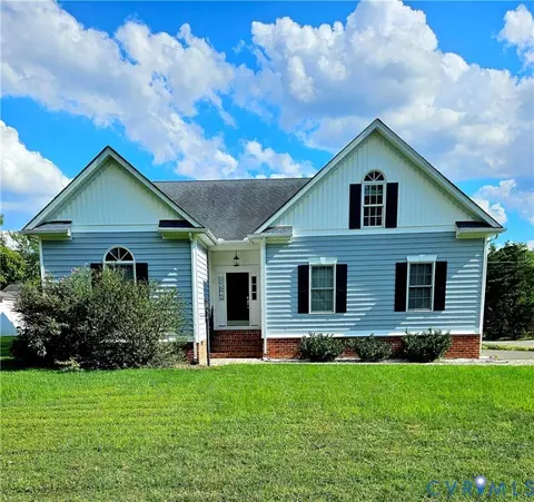 2105 Wolverine Dr, Henrico, VA 23228