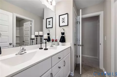 Bath - 17306 Elixir Ct, Moseley, VA 23120 photo 3 of 4
