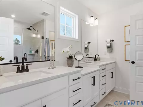 Bath - 17312 Elixir Ct, Moseley, VA 23120 photo 1 of 4