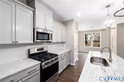 17318 Elixir Ct, Moseley, VA 23120 photo 6