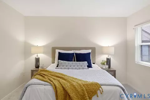 Bedroom - 11733 N Briar Patch Dr, Midlothian, VA 23113 photo 2 of 5