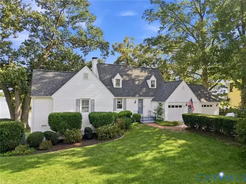 204 Jeannette Dr, Tappahannock, VA 22560