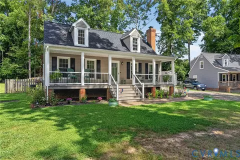 Exterior - 7248 Full Rack Dr, Midlothian, VA 23112 photo 9 of 10
