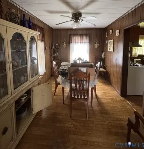 Dining - 751 Leonard Rd, Norfolk, VA 23518 photo 1 of 1