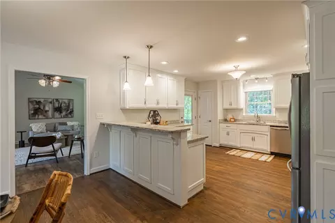 Kitchen - 6720 Claiborne Rd, Sutherland, VA 23885 photo 8 of 8