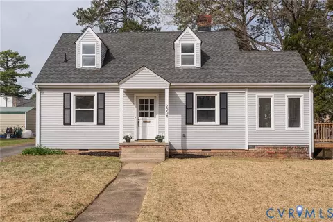 2004 Snead Ave, Colonial Heights, VA 23834