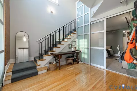 Entry Way - 1205 E Main St #4FE, Richmond, VA 23219 photo 2 of 5