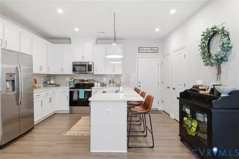 13250 Garland Ln, Midlothian, VA 23114