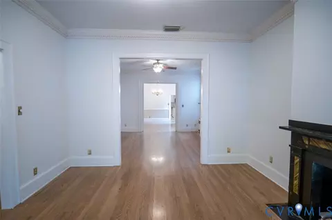 Living - 1403 Grove Ave, Richmond, VA 23220 photo 2 of 4