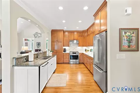 Kitchen - 33229 Mt Gideon Rd, Hanover, VA 23069 photo 3 of 4