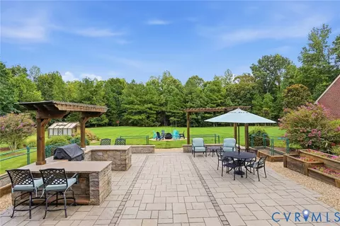 Exterior - 33229 Mt Gideon Rd, Hanover, VA 23069 photo 15 of 26