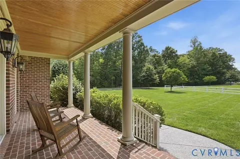 Exterior - 33229 Mt Gideon Rd, Hanover, VA 23069 photo 8 of 26