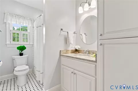 Bath - 33229 Mt Gideon Rd, Hanover, VA 23069 photo 6 of 10