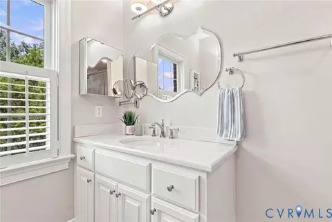 Bath - 33229 Mt Gideon Rd, Hanover, VA 23069 photo 4 of 10