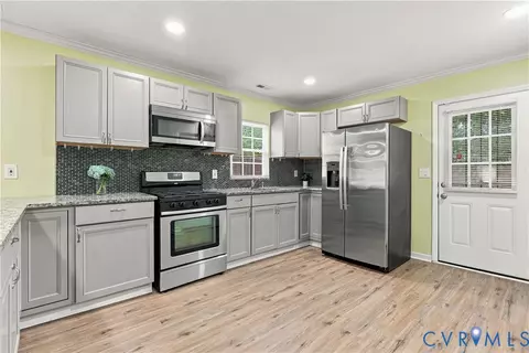 1348 Custer St, Petersburg, VA 23803