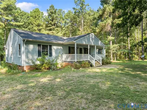 Exterior - 15971 Branchs Rd, Dewitt, VA 23840 photo 8 of 15