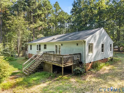 Exterior - 15971 Branchs Rd, Dewitt, VA 23840 photo 3 of 15