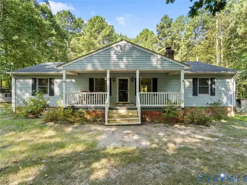 Exterior - 15971 Branchs Rd, Dewitt, VA 23840 photo 6 of 15