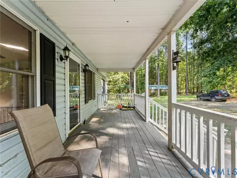Exterior - 15971 Branchs Rd, Dewitt, VA 23840 photo 12 of 15