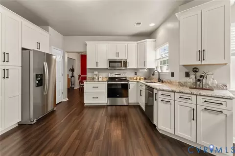 Kitchen - 6924 Lakeside Dr, Hayes, VA 23072 photo 1 of 5