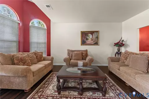 Living - 6924 Lakeside Dr, Hayes, VA 23072 photo 2 of 5