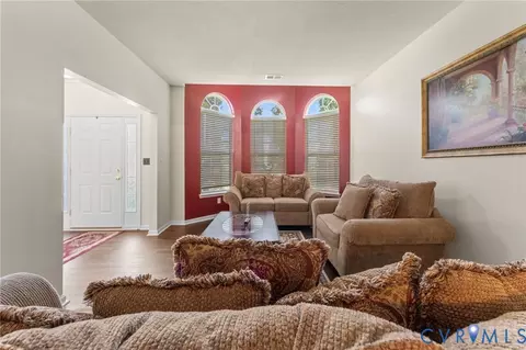 Living - 6924 Lakeside Dr, Hayes, VA 23072 photo 1 of 5