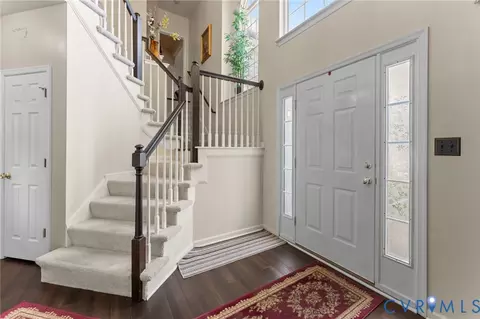 Entry Way - 6924 Lakeside Dr, Hayes, VA 23072 photo 1 of 2