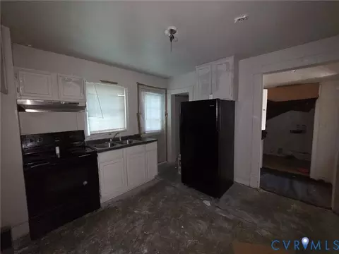 2132 Hill St, Petersburg, VA 23803