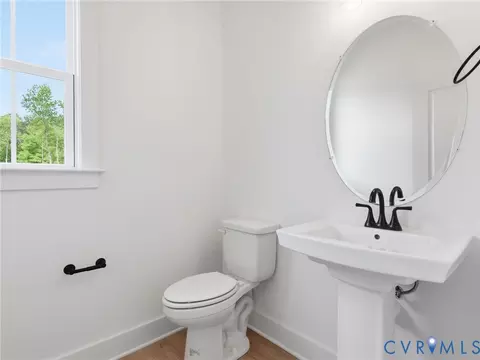 Bath - 18112 Copper Fox Loop, Moseley, VA 23120 photo 2 of 3