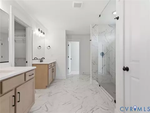 Bath - 18112 Copper Fox Loop, Moseley, VA 23120 photo 1 of 3