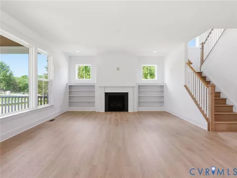 Living - 18112 Copper Fox Loop, Moseley, VA 23120 photo 1 of 2