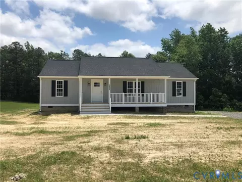 198 Barefords Mill Rd, Dunnsville, VA 22454