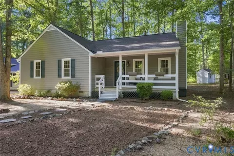 13700 Carriage Creek Pl, Midlothian, VA 23112