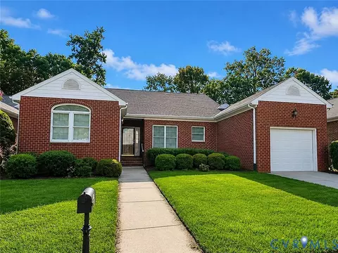 5513 Lakemere Dr, North Chesterfield, VA 23234