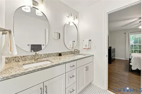 Bath - 8398 Rowanty Rd, Carson, VA 23830 photo 2 of 4