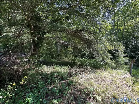 1126 Jackson Rd, Bumpass, VA 23024 photo 4