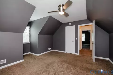 Bedroom - 20520 Cox Rd, Sutherland, VA 23885 photo 6 of 10