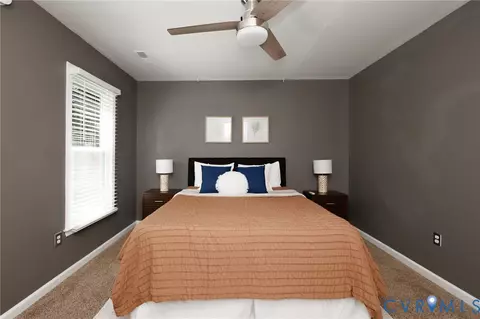 Bedroom - 20520 Cox Rd, Sutherland, VA 23885 photo 2 of 10