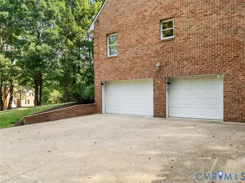 Exterior - 3431 Robious Forest Way, Midlothian, VA 23113 photo 10 of 12