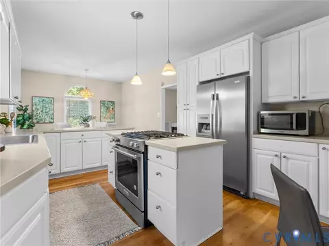 Kitchen - 3431 Robious Forest Way, Midlothian, VA 23113 photo 4 of 7