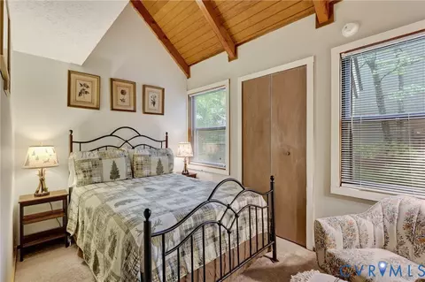 Bedroom - 388 Spitz Ln #B, Basye, VA 22810 photo 1 of 5