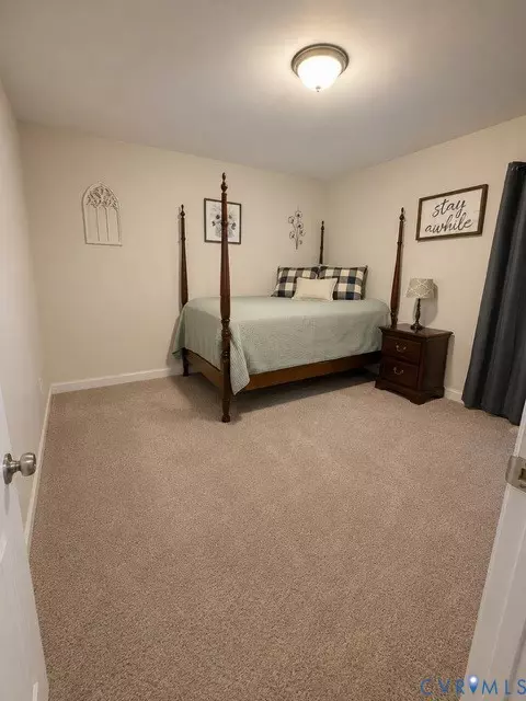 117 E 4th St, Blackstone, VA 23824 photo 7