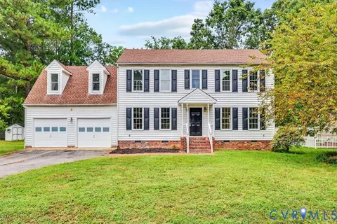 5600 Gatebridge Rd, Richmond, VA 23234