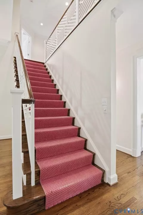 Entry Way - 22 E Square Ln, Richmond, VA 23238 photo 4 of 4
