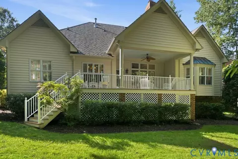 Exterior - 22 E Square Ln, Richmond, VA 23238 photo 5 of 15